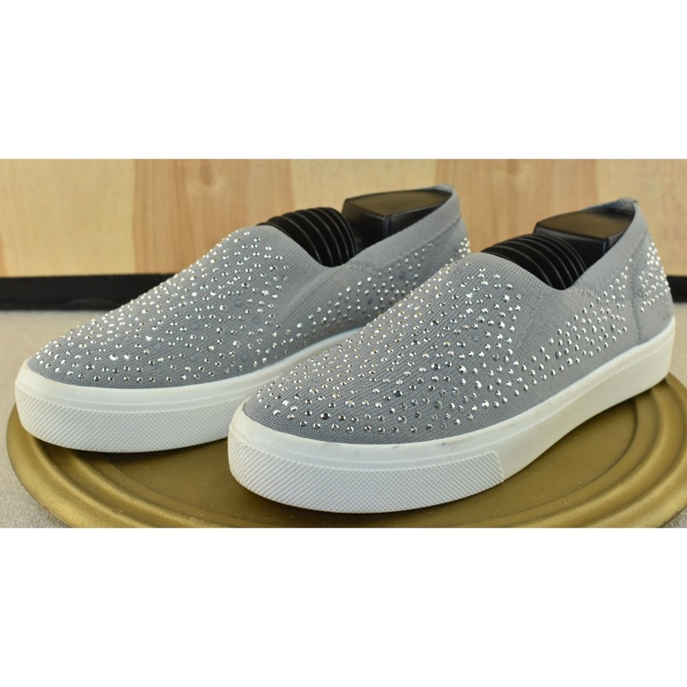 Skechers Poppy Studed Women Shoes Size 9.5  Gray Slip On Sneakers Air Cooled